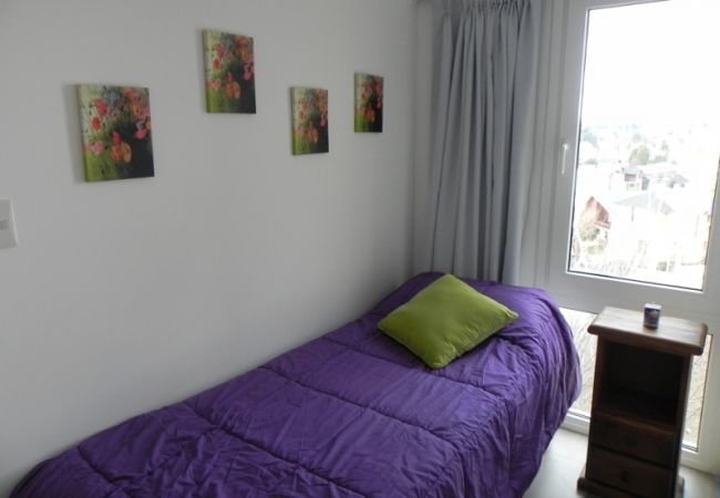 Apartamento en San Carlos de Bariloche - Gaia, con vista al lago y estacionamiento Apartamento en San Carlos de Bariloche - Gaia, con vista al lago y estacionamiento