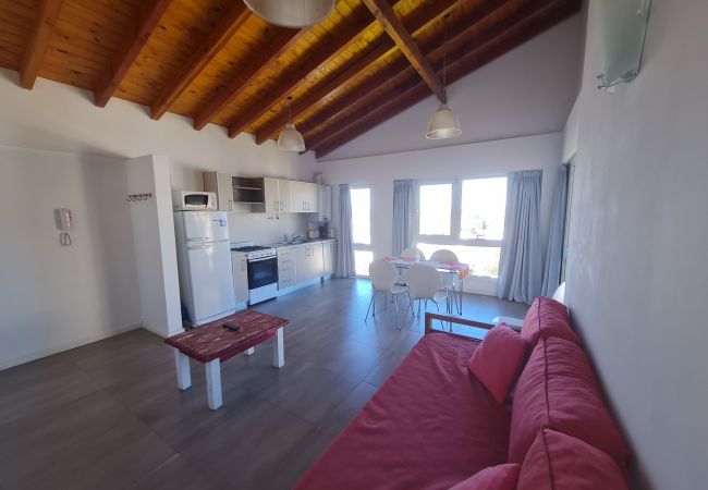 Apartamento en San Carlos de Bariloche - Gaia, con vista al lago y estacionamiento Apartamento en San Carlos de Bariloche - Gaia, con vista al lago y estacionamiento