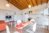 Apartamento en San Carlos de Bariloche - Gaia, con vista al lago y estacionamiento Apartamento en San Carlos de Bariloche - Gaia, con vista al lago y estacionamiento