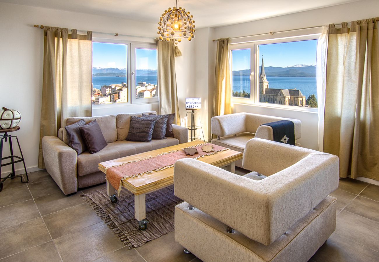Apartamento en San Carlos de Bariloche - Periscopio con una imponente vista al lago