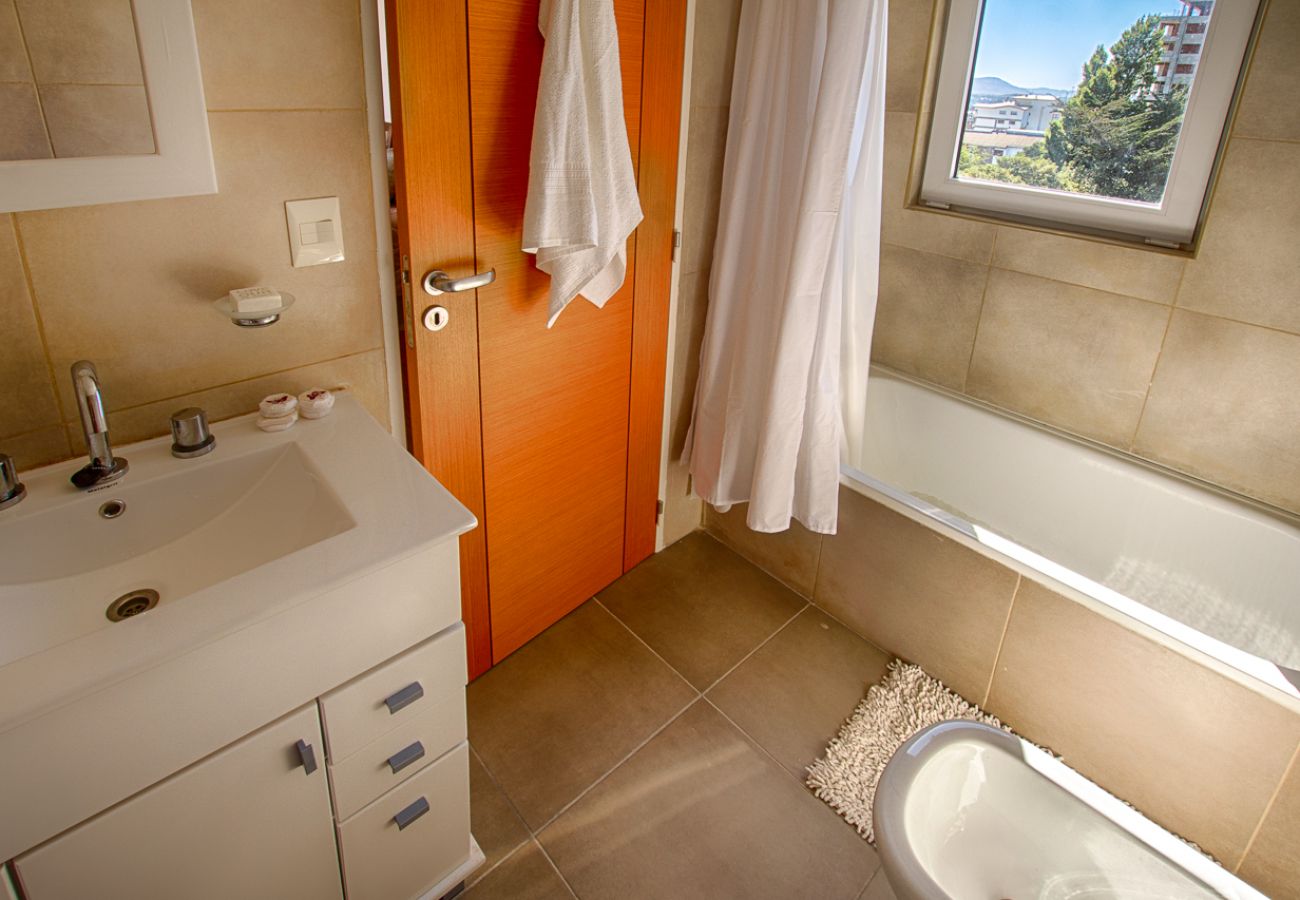 Apartamento en San Carlos de Bariloche - Periscopio con una imponente vista al lago