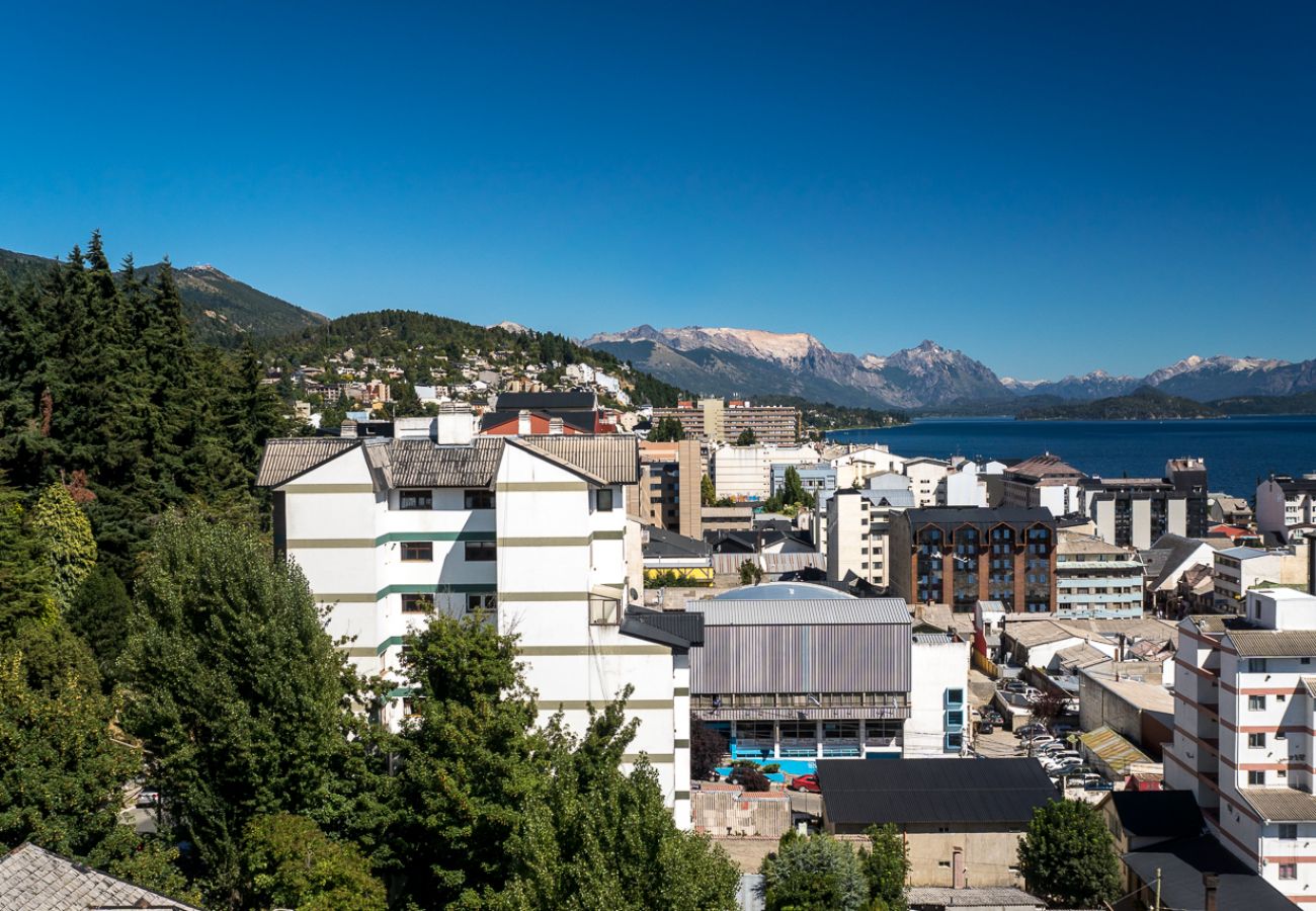 Apartamento en San Carlos de Bariloche - Periscopio con una imponente vista al lago