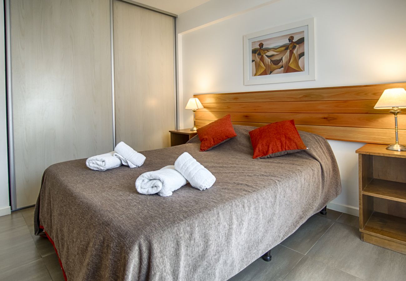 Apartamento en San Carlos de Bariloche - Maiten departamento con estacionamiento