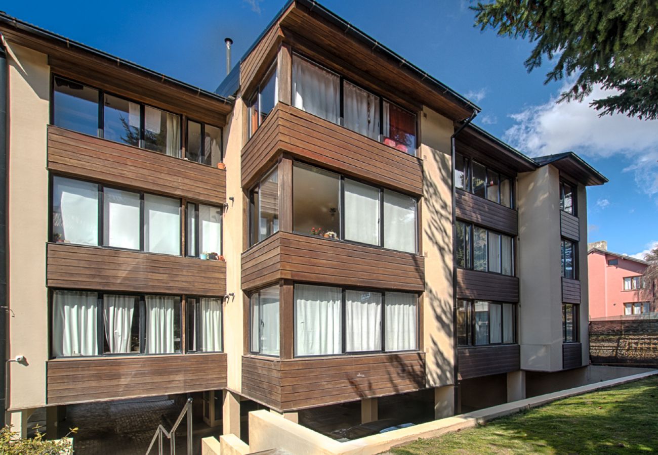 Apartamento en San Carlos de Bariloche - El Coral departamento con estacionamiento