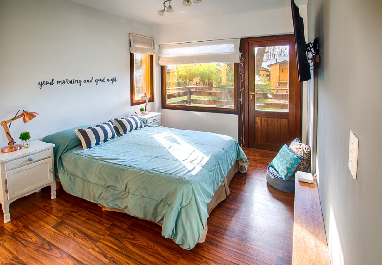 Estudio en San Carlos de Bariloche - Namaste con Piscina y SUM