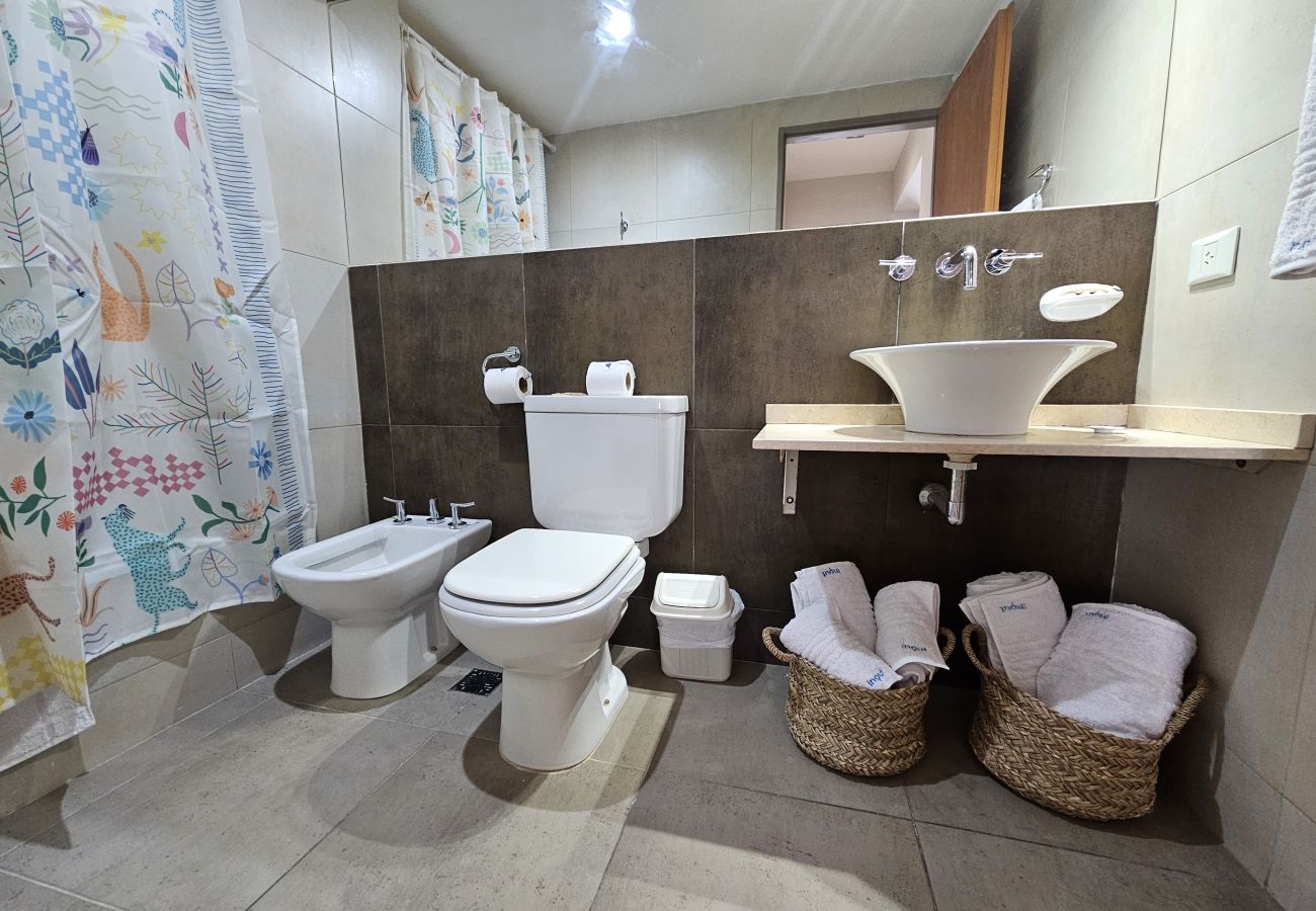 Apartamento en San Carlos de Bariloche - Perfecto para 5, Centrico y con estacionamiento