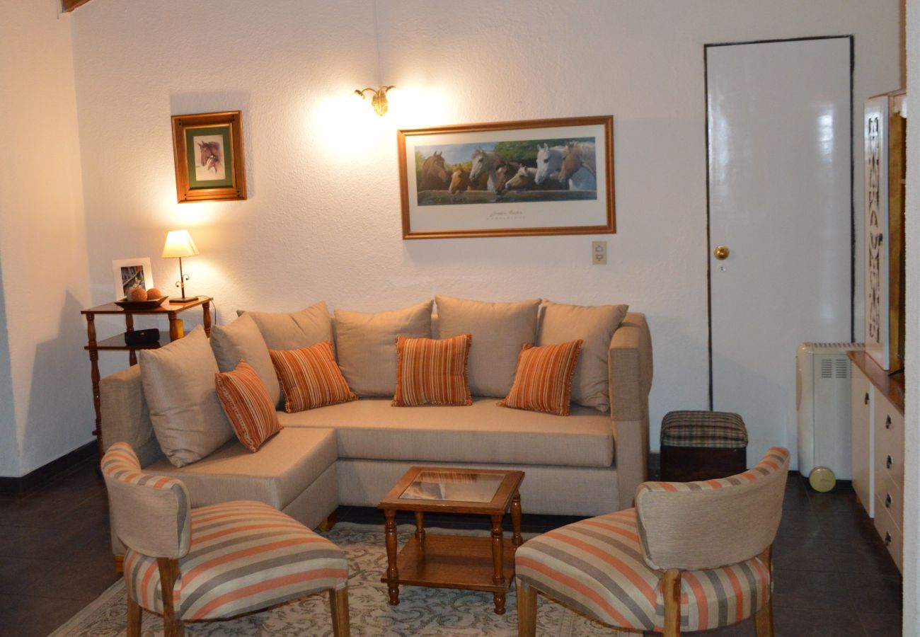 Casa en San Carlos de Bariloche - Casa Los Cerezos con estacionamiento