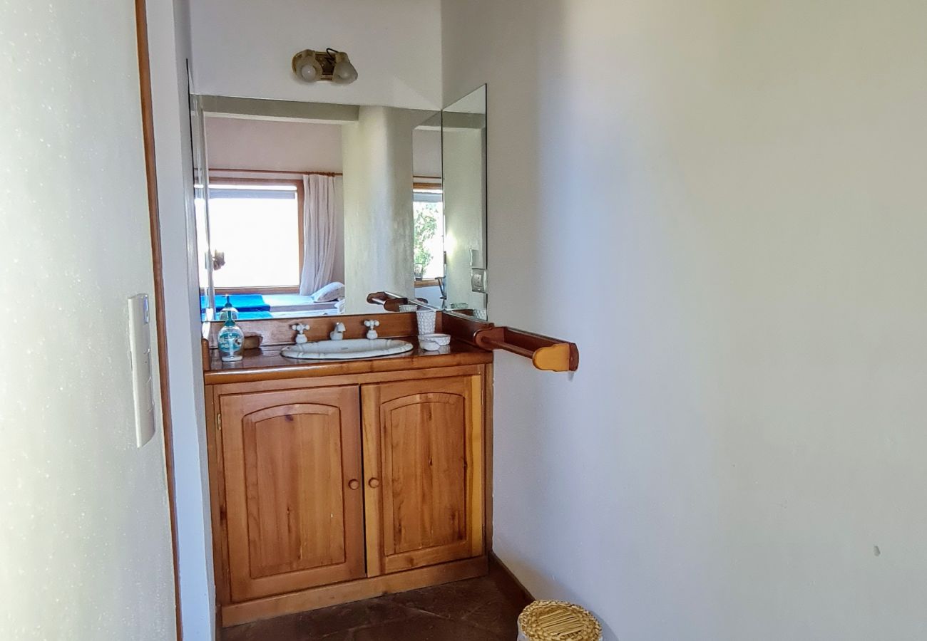 Casa en San Carlos de Bariloche - Casa con costa de lago y Piscina