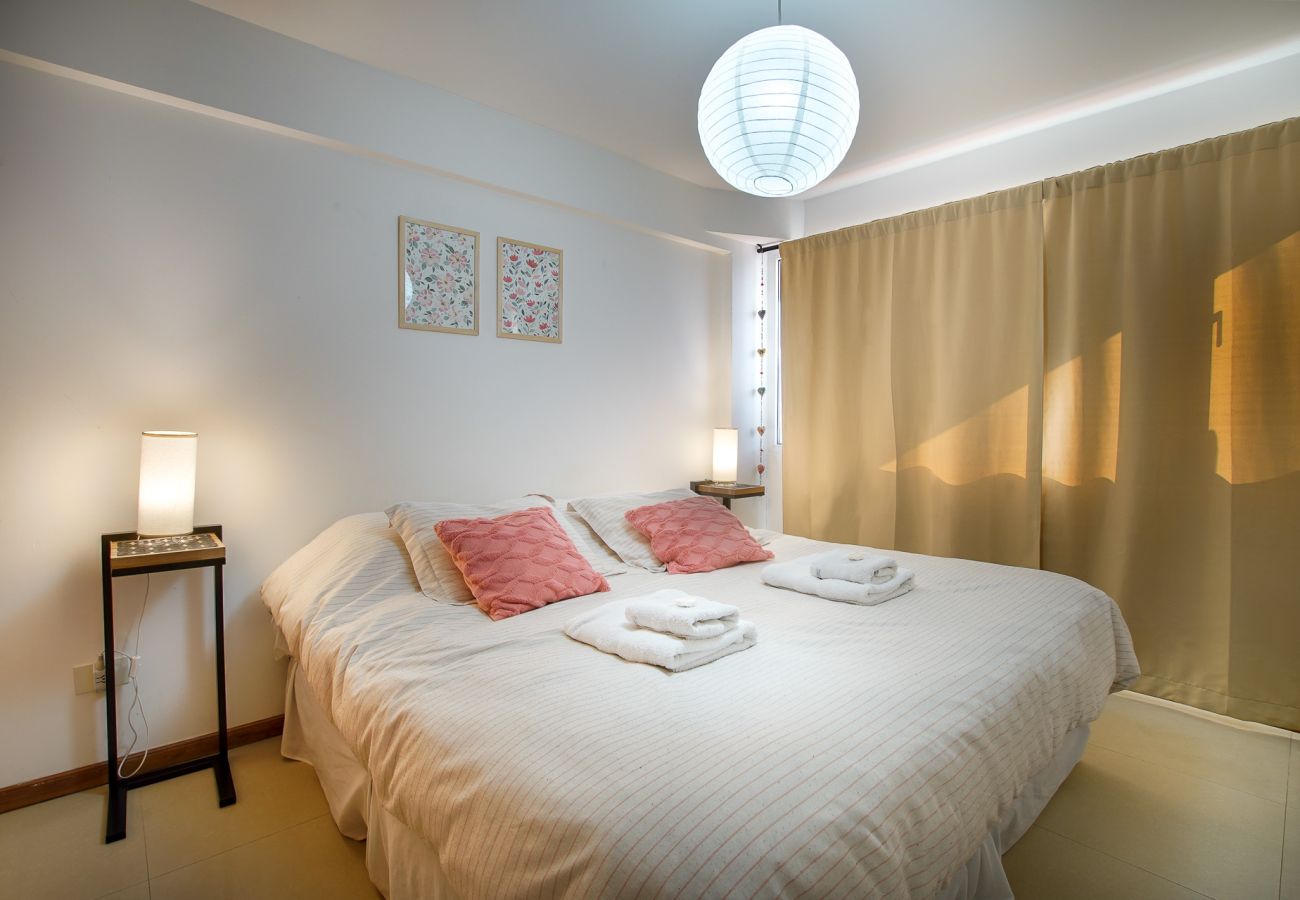 Apartamento en San Carlos de Bariloche - Apart Nahuel Huapi con vista al lago y estac.