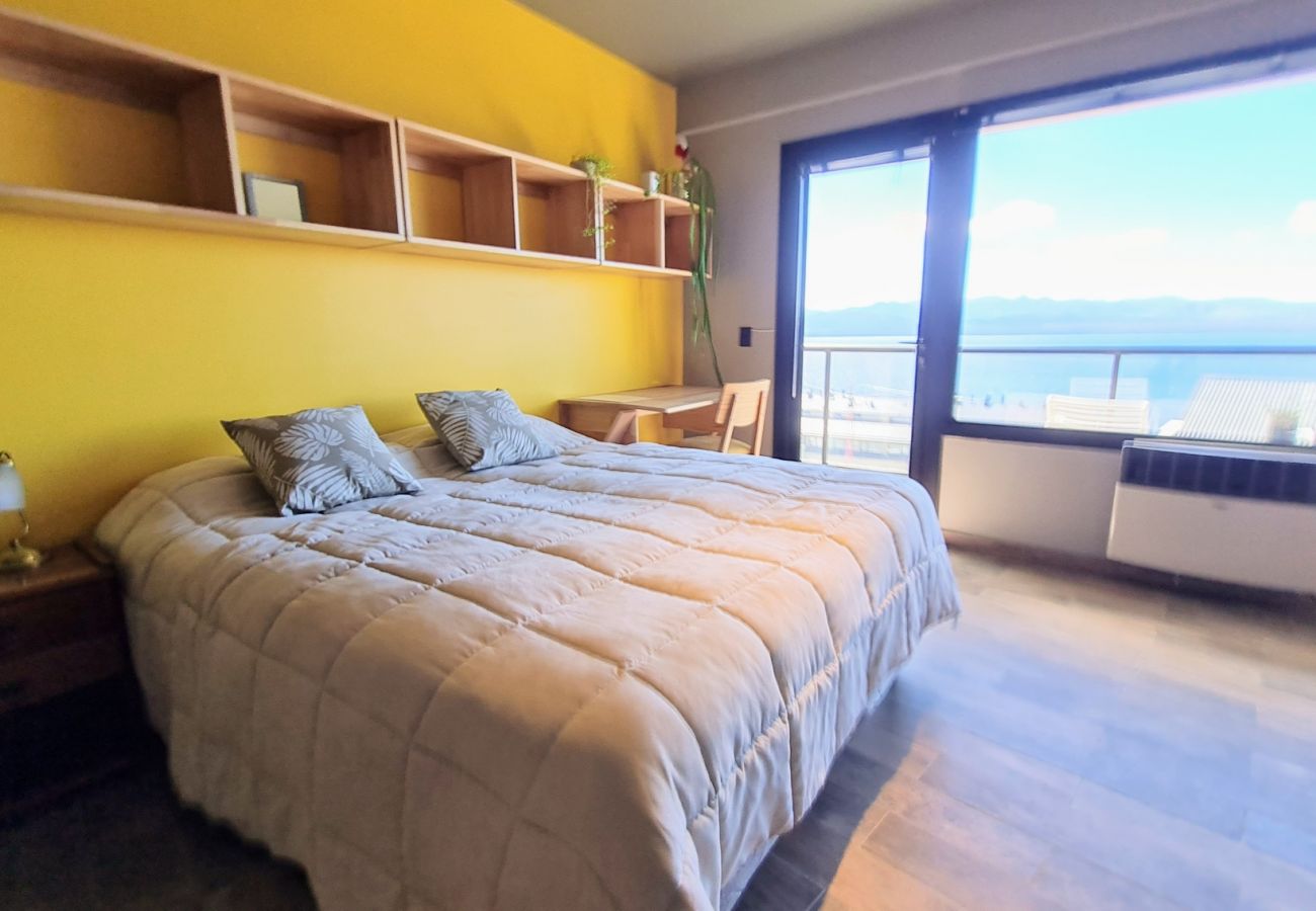 Estudio en San Carlos de Bariloche - Suite Michay con vista al lago Nahue Huapi