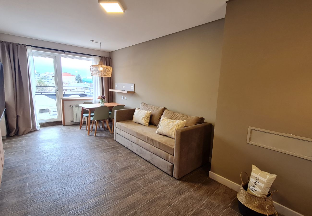 Apartamento en San Carlos de Bariloche - MUTISIA, departamento con terraza y vista al lago