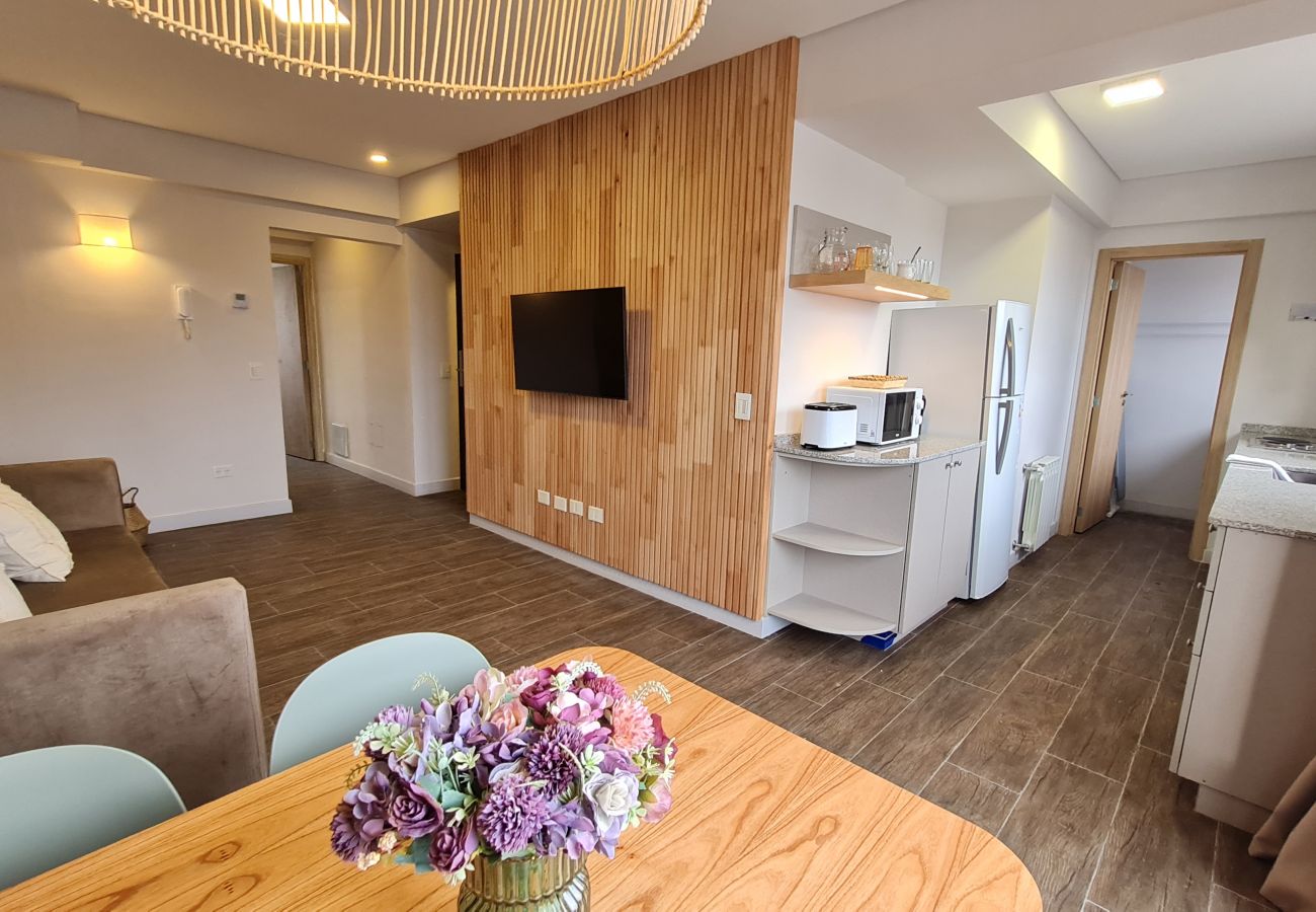 Apartamento en San Carlos de Bariloche - MUTISIA, departamento con terraza y vista al lago