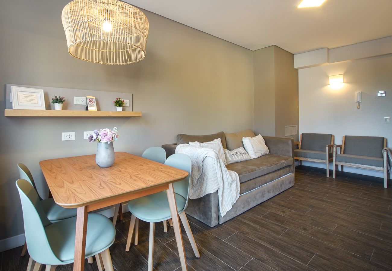 Apartamento en San Carlos de Bariloche - MUTISIA, departamento con terraza y vista al lago
