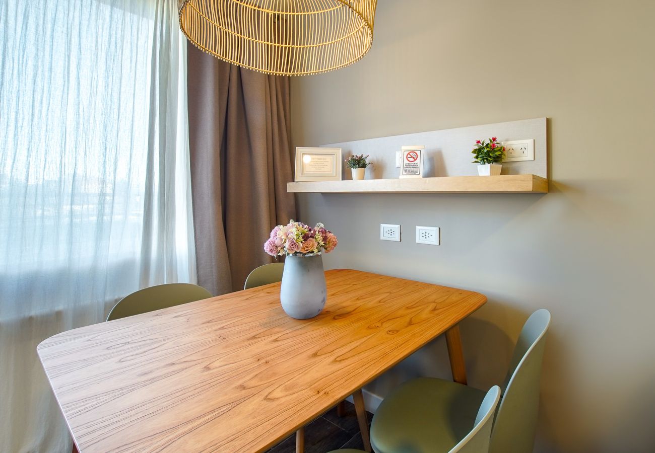 Apartamento en San Carlos de Bariloche - MUTISIA, departamento con terraza y vista al lago