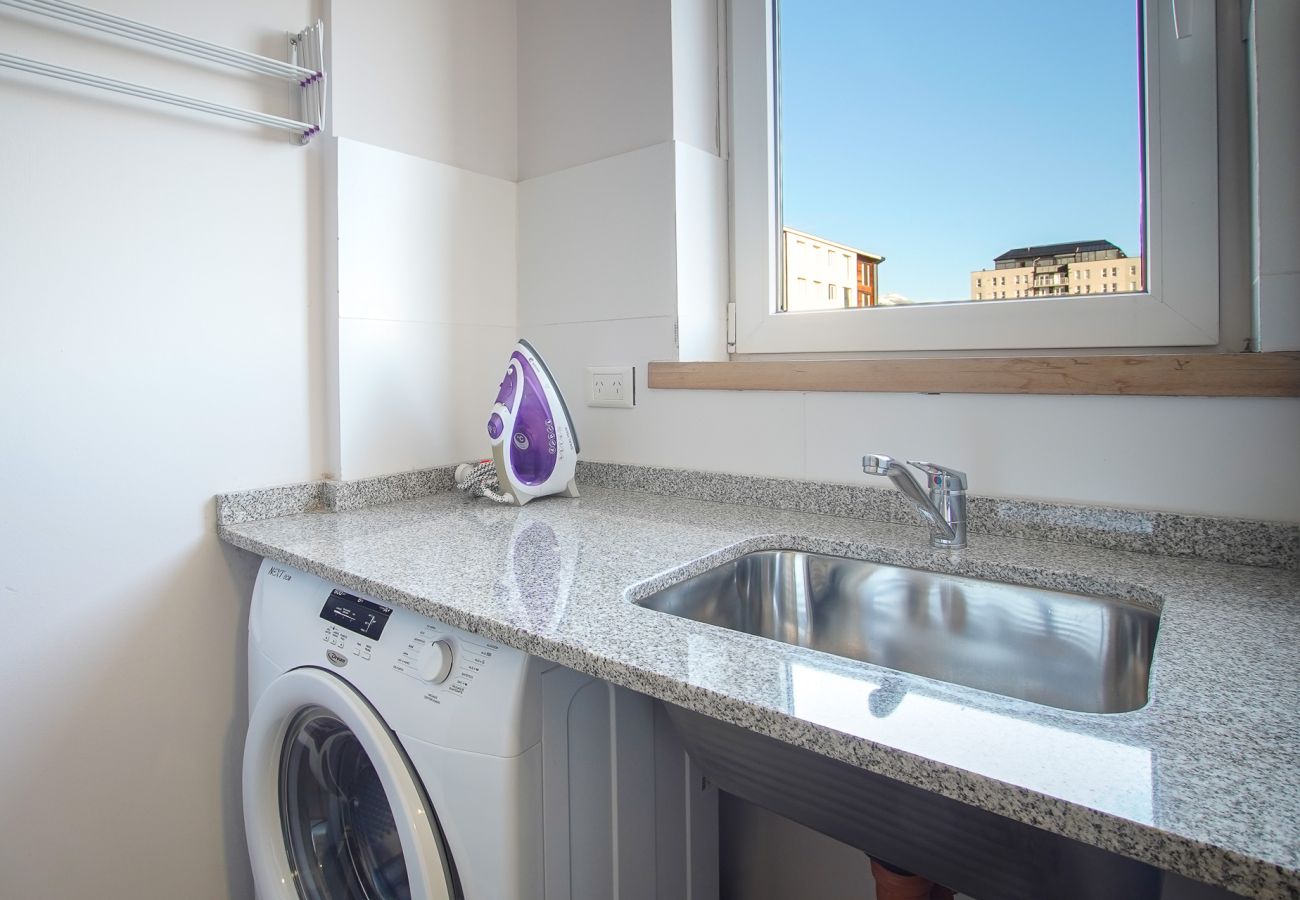 Apartamento en San Carlos de Bariloche - MUTISIA, departamento con terraza y vista al lago