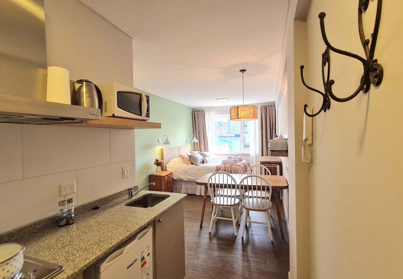 Estudio en San Carlos de Bariloche - LA PERLITA departamento en pleno centro