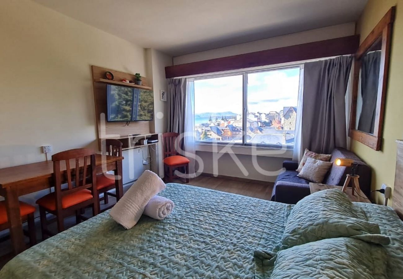 Estudio en San Carlos de Bariloche - Triskel departamento con vista al lago