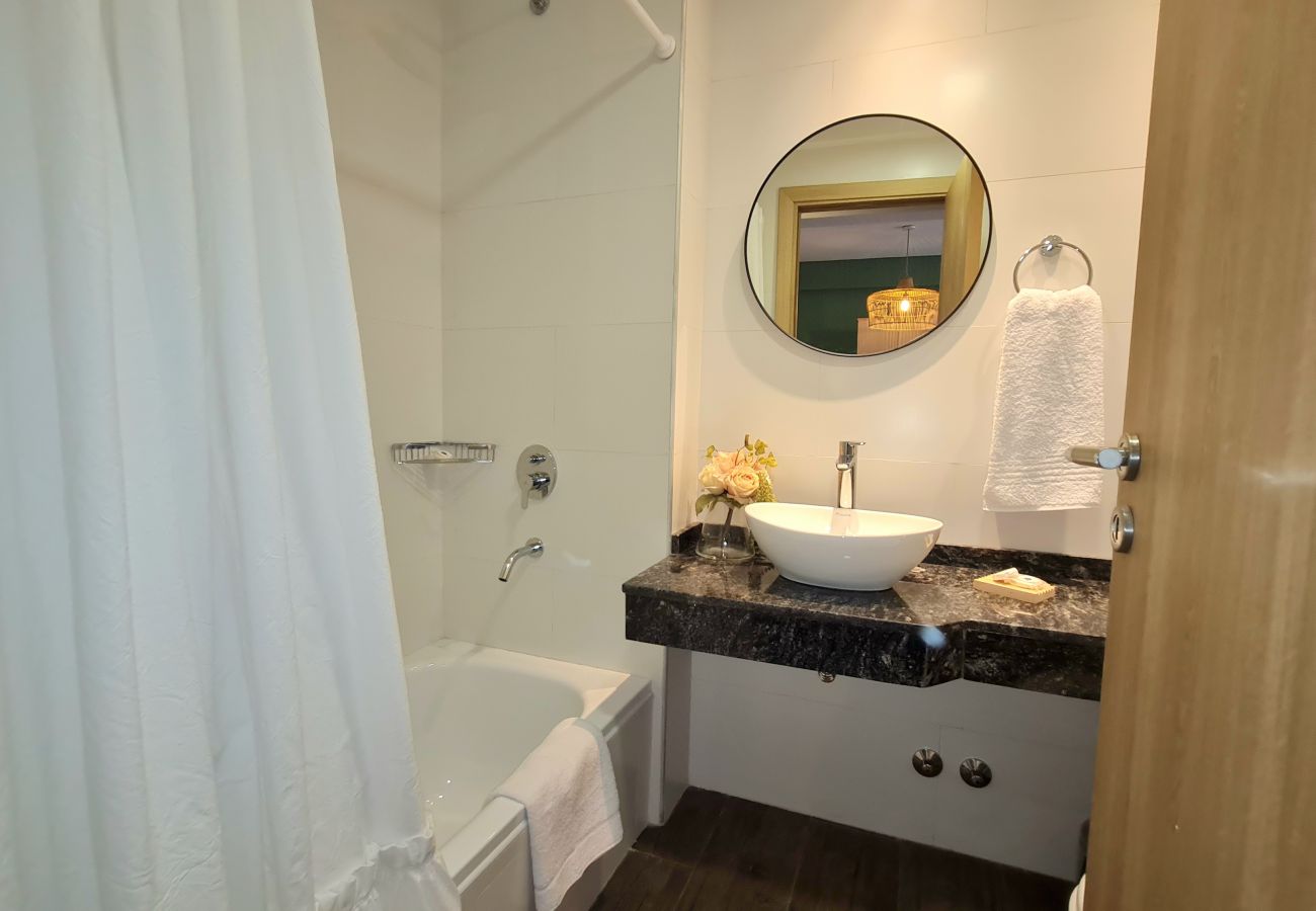 Apartamento en San Carlos de Bariloche - SALVIA en pleno centro con estacionamiento