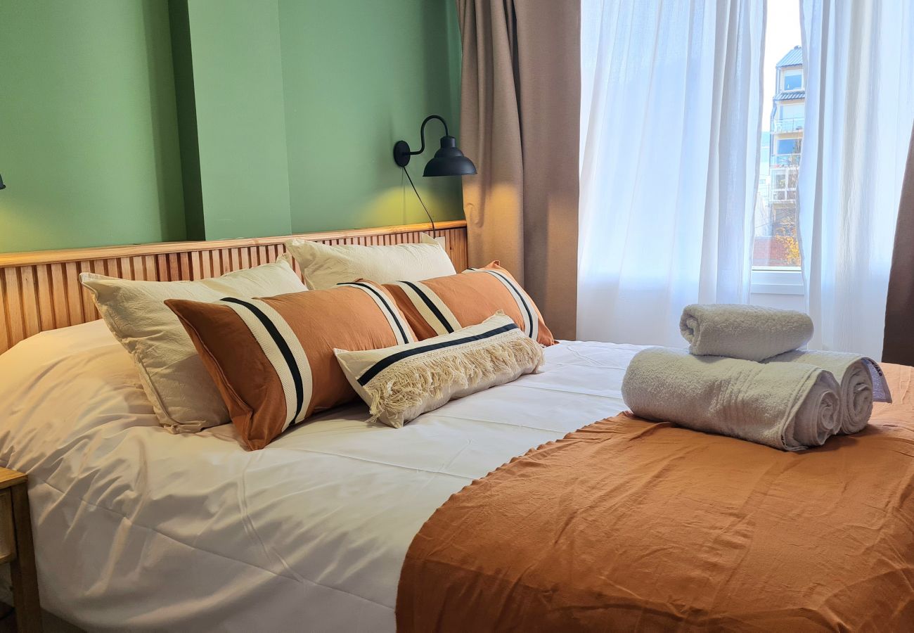 Apartamento en San Carlos de Bariloche - SALVIA en pleno centro con estacionamiento