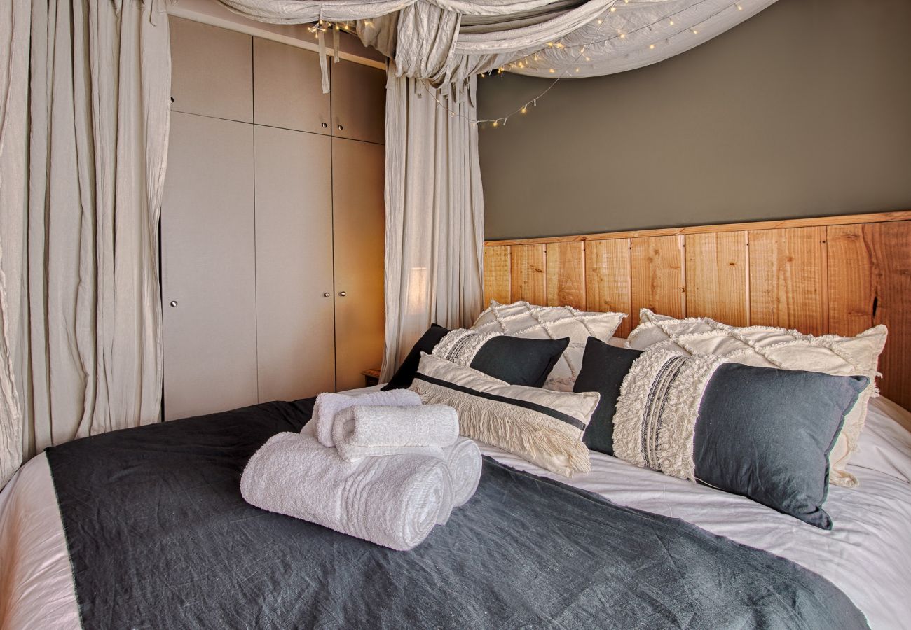 Apartamento en San Carlos de Bariloche - MONTAÑA departamento con vista al lago