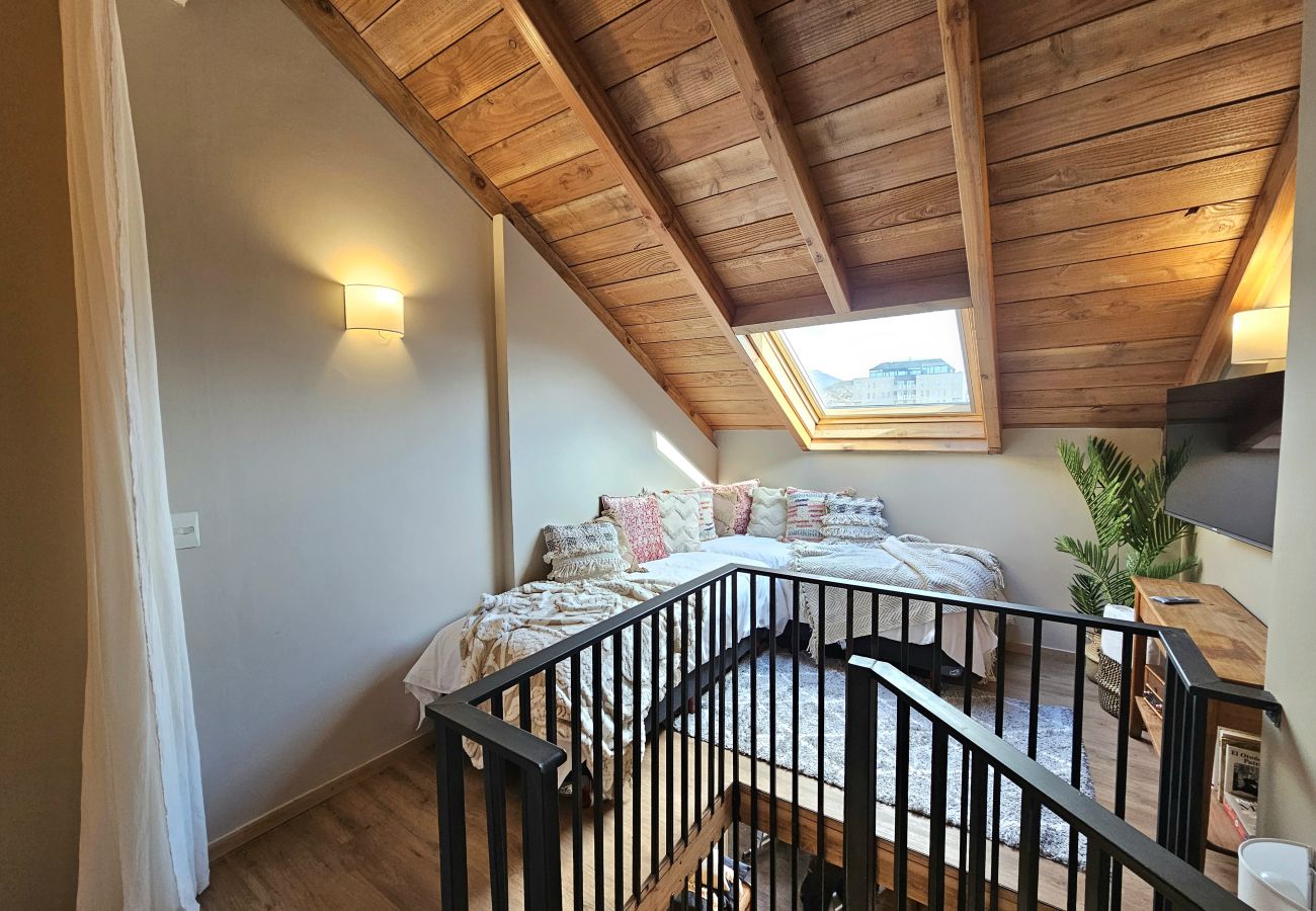 Apartamento en San Carlos de Bariloche - MONTAÑA departamento con vista al lago