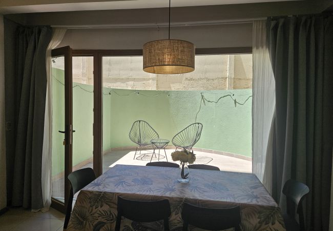 Apartamento en San Carlos de Bariloche - ARMONIA departamento muy cerca del Centro Apartamento en San Carlos de Bariloche - ARMONIA departamento muy cerca del Centro