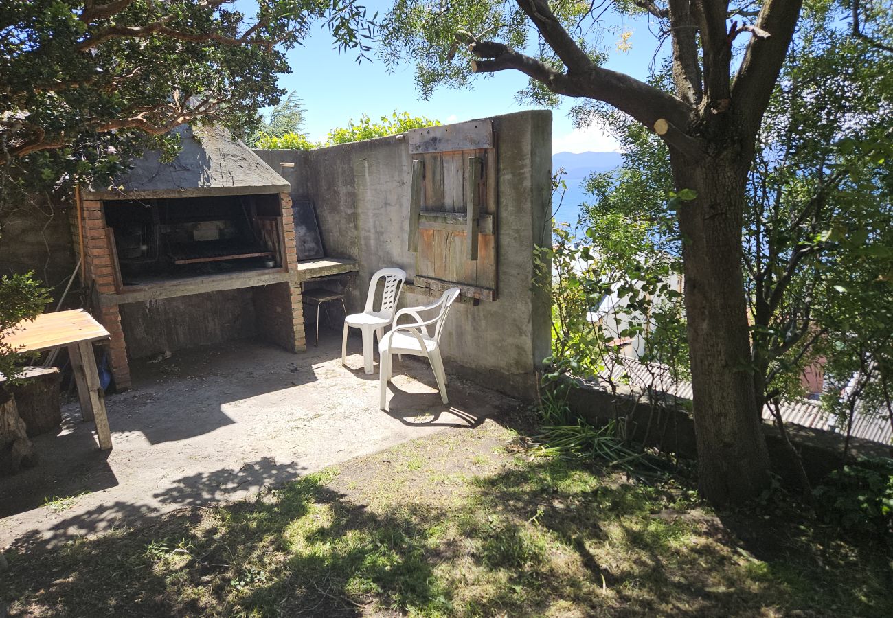 Casa en San Carlos de Bariloche - Naguia con espectacular vista al lago y parrilla