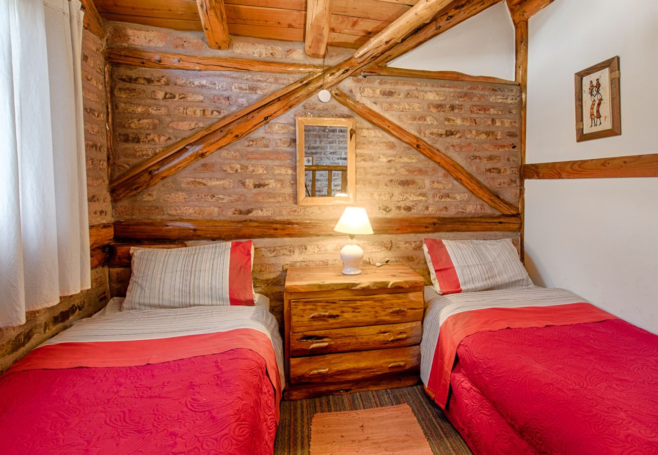 Casa en San Carlos de Bariloche - AYEN QUEN cabaña con vista al lago 2