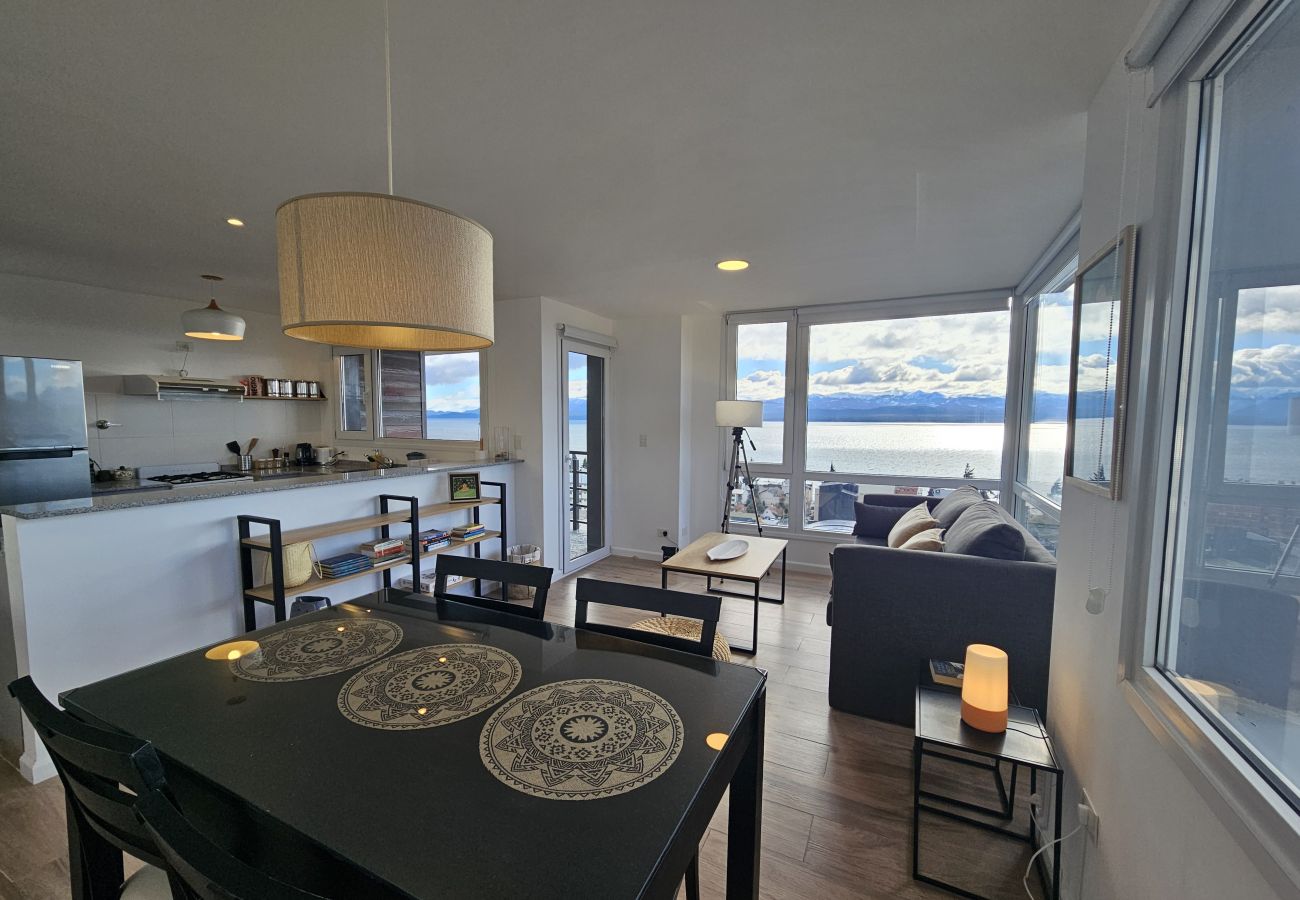 Apartamento en San Carlos de Bariloche - Veo Veo Bariloche con vista al lago Nahuel Huapi