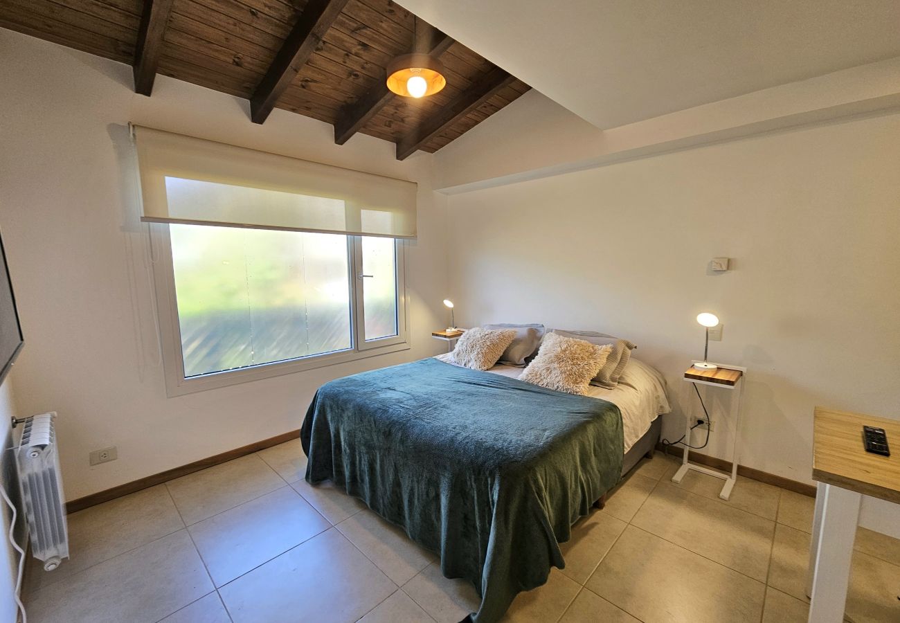 Estudio en San Carlos de Bariloche - Fenix apartamento con estacionamiento