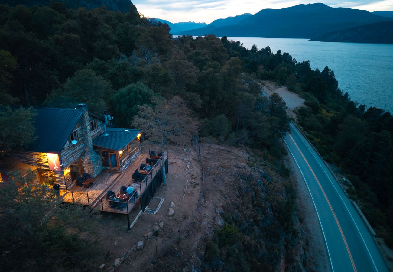 Cabaña en San Martin de los Andes - Paihuen - Apart 1 Dormitorio con vista al Bosque