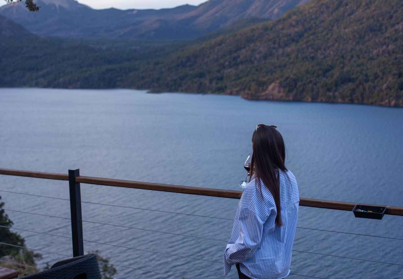 Cabaña en San Martin de los Andes - Paihuen - Apart 1 Dormitorio con vista al Bosque