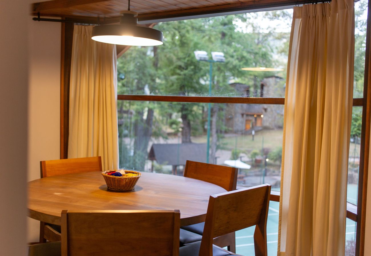 Cabaña en San Martin de los Andes - Paihuen - Apart 1 Dormitorio con vista al Bosque