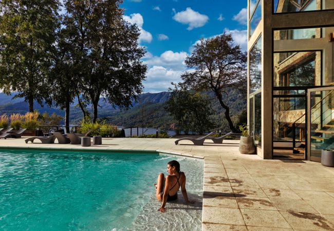Cabaña en San Martin de los Andes - Paihuen - Apart 2 Dormitorios con vista al Bosque