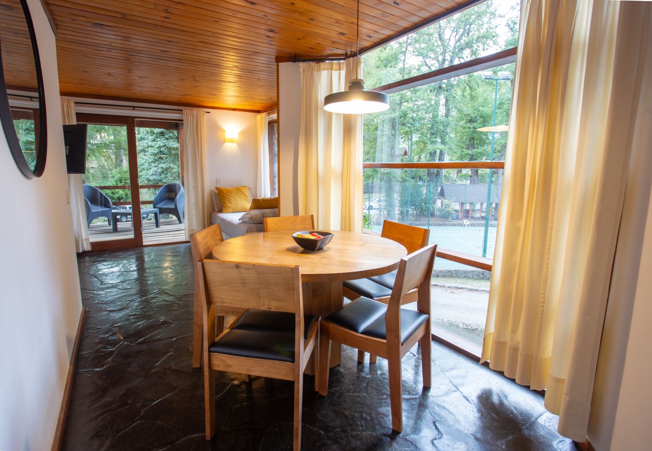 Cabaña en San Martin de los Andes - Paihuen - Apart 2 Dormitorios con vista al Bosque
