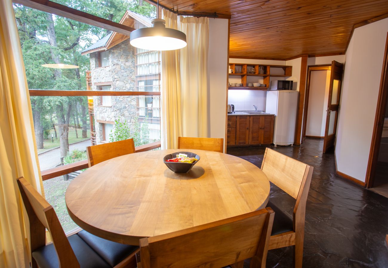 Cabaña en San Martin de los Andes - Paihuen - Apart 2 Dormitorios con vista al Bosque