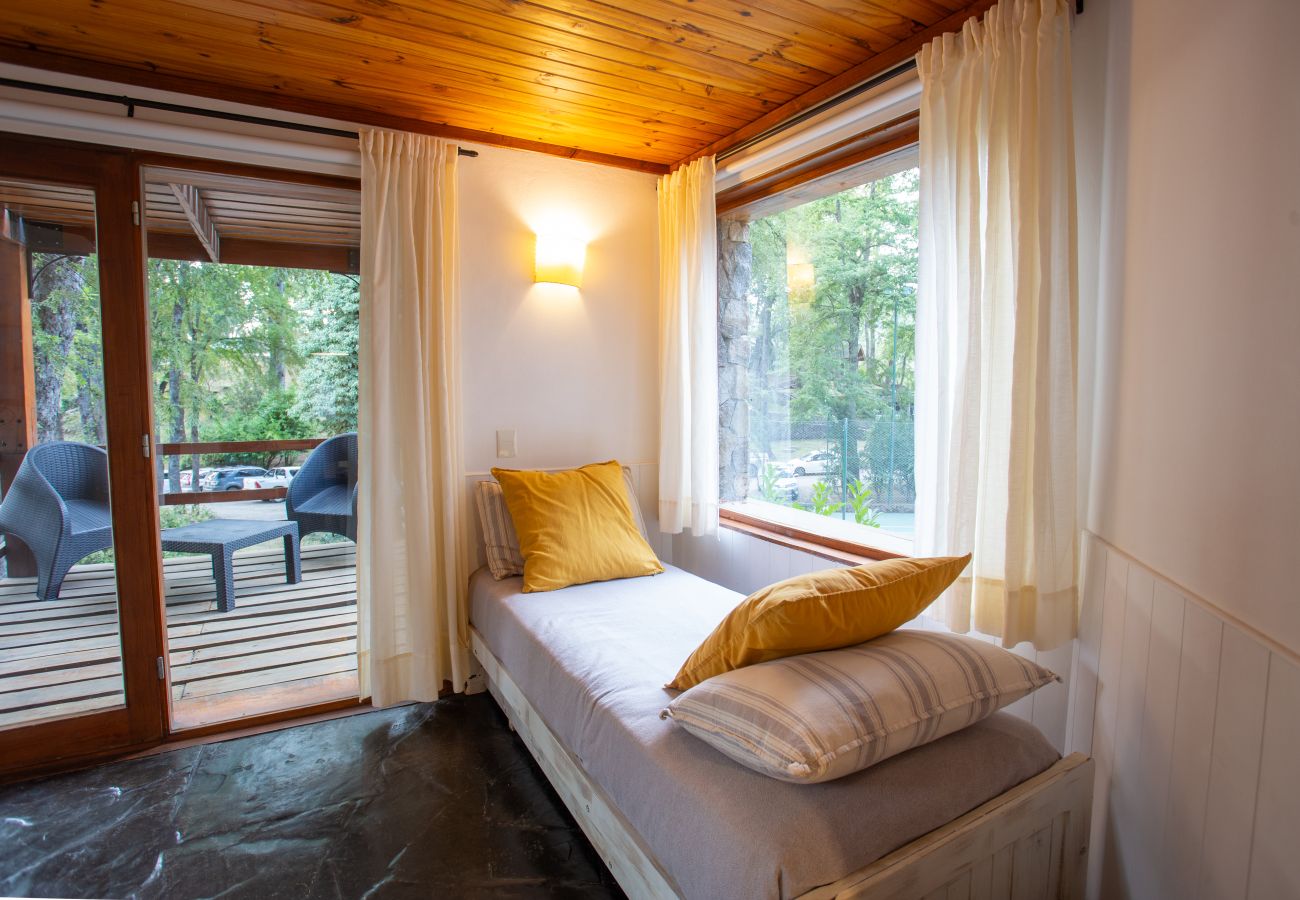 Cabaña en San Martin de los Andes - Paihuen - Apart 2 Dormitorios con vista al Bosque